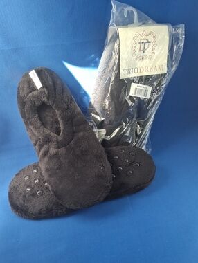 Triodream Super Plush Memory Foam Slippers (In Package-NWT) Black One-size-fits